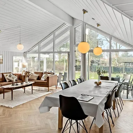 Stunning Home In Rodby With Sauna Holiday home Kramnitse
