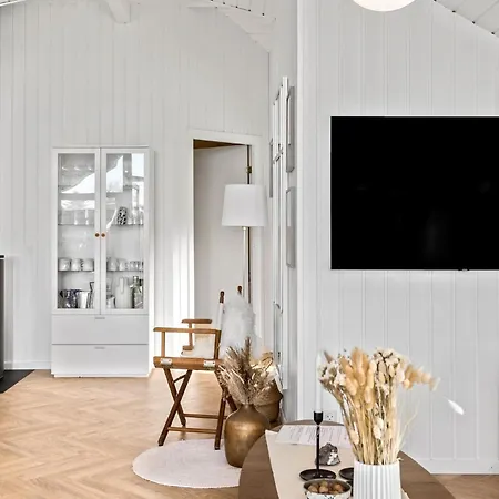 Holiday Home Rodby 25 With Hot Tub Tatil Evi *